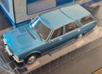 Peugeot 504 Break blauw 1:18 Modelcar Group - met boekje, Ophalen of Verzenden
