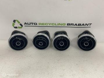 Luchtrooster Set Audi A3 8V S-LINE ORIGINEEL 8V0820901A beschikbaar voor biedingen
