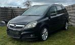 Opel zafira benzine automaat 2006, Auto's, Opel, Automaat, Monovolume, Zwart, Leder en Stof