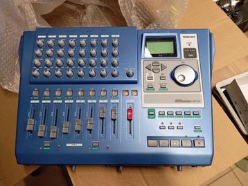 Tascam Portastudio DP-01 beschikbaar voor biedingen
