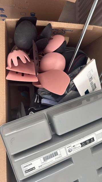 Keukenbenodigdheden en co beschikbaar voor biedingen