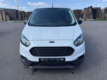 Ford Tranzit Courier 1.5 Euro 6D lichte Vracht 125.297 Km beschikbaar voor biedingen