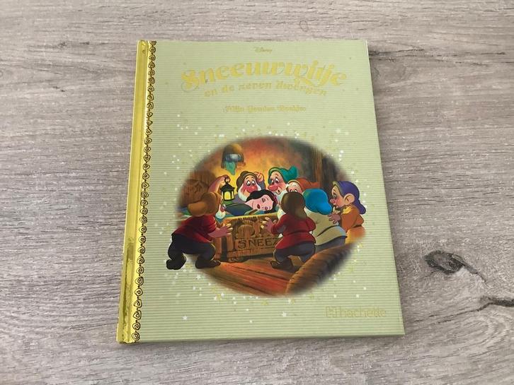 Livre de lecture Disney Blanche-Neige doré (2021), Livres, Livres pour enfants | 4 ans et plus, Comme neuf, Contes (de fées), 4 ans