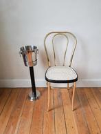 Chaise de bistrot ‘KITCHIE’ - dorée avec cannage plastique, Maison & Meubles, Chaises, Comme neuf, Autres matériaux, Enlèvement ou Envoi