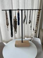 Halsketting 3€ per stuk, Handtassen en Accessoires, Overige Accessoires, Ophalen, Zo goed als nieuw