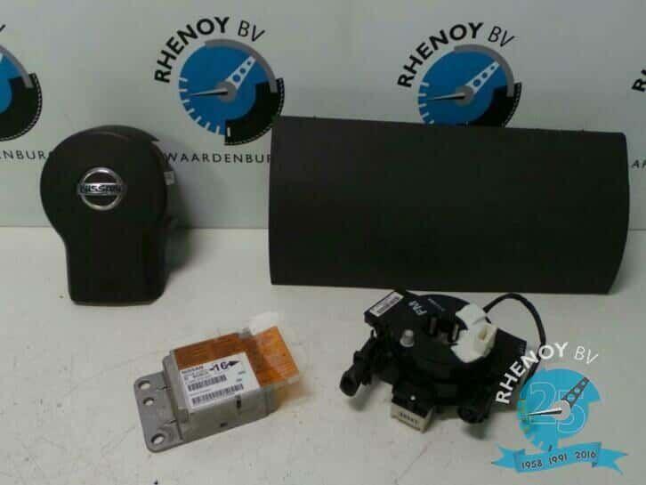 Airbags Navara 2010, Auto-onderdelen, Dashboard en Schakelaars, Nissan, Gebruikt, Ophalen of Verzenden