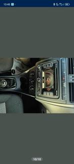 Volkswagen originele radio, Auto diversen, Autoradio's, Ophalen of Verzenden, Zo goed als nieuw