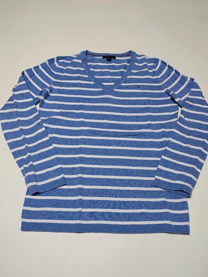 Pull Tommy hilfiger taille M excellent état col en v, Kleding | Dames, Truien en Vesten, Zo goed als nieuw, Maat 38/40 (M), Blauw