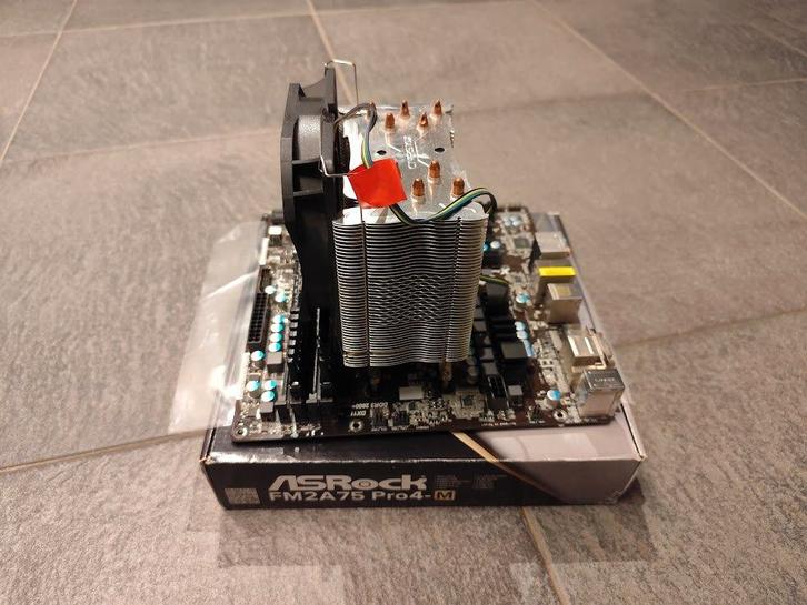 AMD A8 3870K FM1 3.0GHz Quad-core, Computers en Software, Processors, Zo goed als nieuw, 8-core, 3 tot 4 Ghz, Ophalen