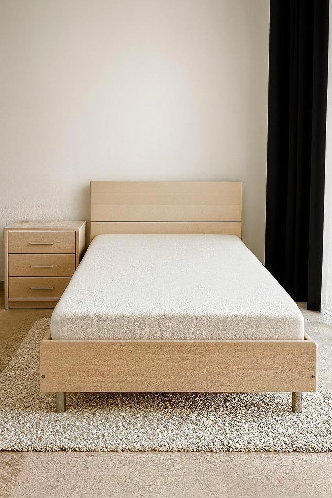 diverse lattenbodem bed nachtkast nachtkastje, Huis en Inrichting, Slaapkamer | Bedden, Ophalen