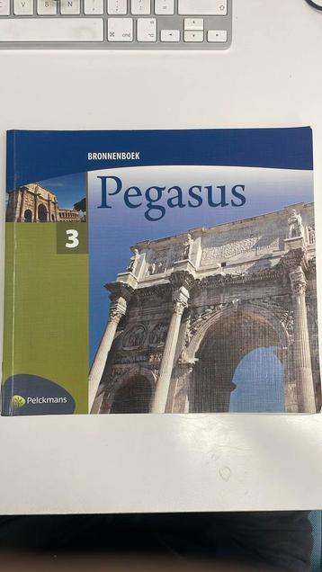 Manuel de référence Pegasus Latin (3), Enlèvement ou Envoi, Comme neuf