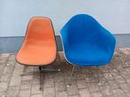 2 oude fiberglass herman miller eames stoelen, Huis en Inrichting, Ophalen, Gebruikt, Twee