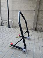 Paddock stand moto, Ophalen