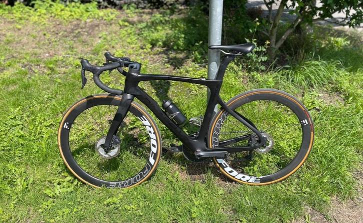Pinarello Prince, Ultegra Di2, schijfremmen, Diversen, Overige Diversen, Ophalen