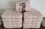 5 handdoeken + 6 washandjes van *KARL LAGERFELD* Nieuw, Ophalen of Verzenden, Nieuw, Roze, Handdoek