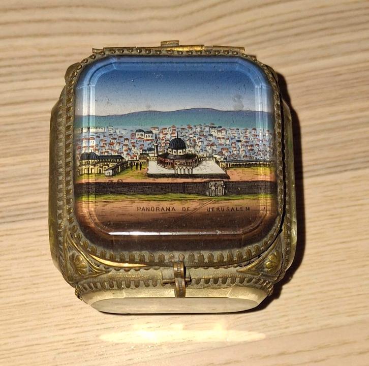 VINTAGE boite a bijoux ancienne JERUSALEM, Antiquités & Art, Antiquités | Verre & Cristal, Enlèvement ou Envoi