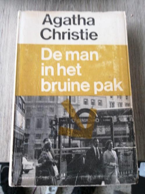 Nr 68 Agatha Christie de man in het bruine tak, Boeken, Detectives, Gelezen, Ophalen of Verzenden