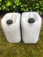 2 jerrycans 25 liter, Vakantie