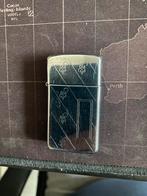Kleine zippo aansteker, Verzamelen, Rookartikelen, Aanstekers en Luciferdoosjes, Ophalen of Verzenden, Zo goed als nieuw, Aansteker