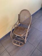 Rotan schommelstoel, Huis en Inrichting, Ophalen, Zo goed als nieuw, Riet of Rotan