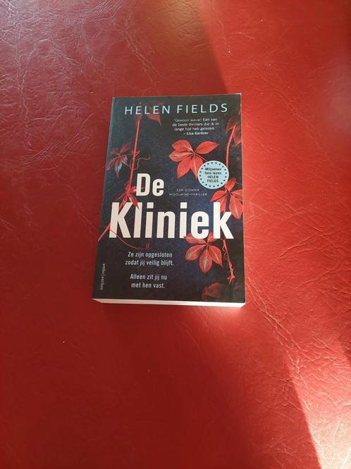 Helen Fields - De kliniek, Boeken, Thrillers, Zo goed als nieuw, Ophalen of Verzenden