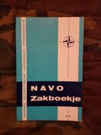 Navo zakboekje, Boeken, Gelezen, Ophalen of Verzenden