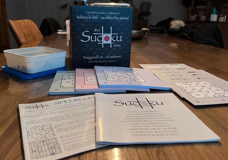 Het Sudoku Spel, Hobby en Vrije tijd, Gezelschapsspellen | Bordspellen, Zo goed als nieuw, Ophalen