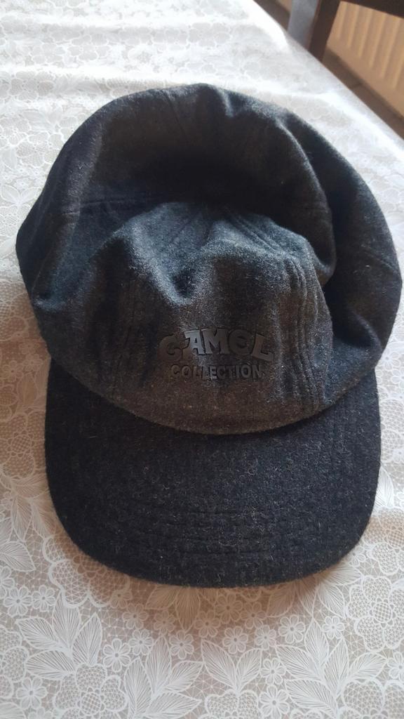 2 petten: 1 grijze van  camel  en 1 bruin van scapa, Kleding | Heren, Hoeden en Petten, Gedragen, Ophalen of Verzenden