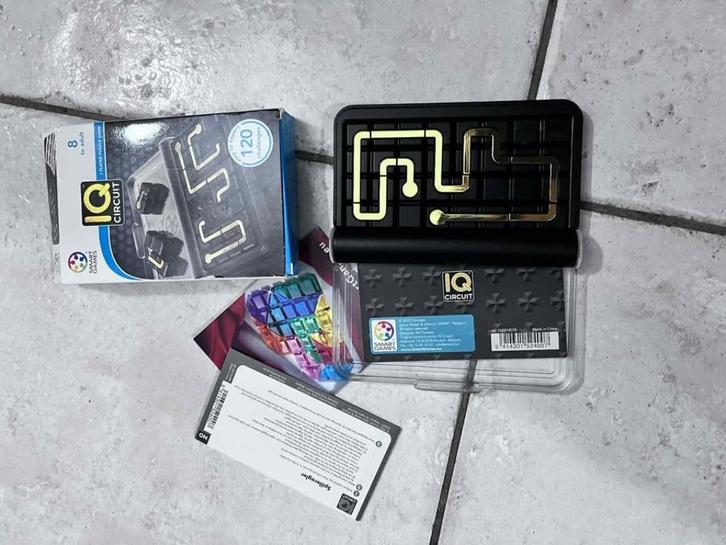 SmartGames IQ Circuit!, Kinderen en Baby's, Speelgoed | Educatief en Creatief, Nieuw, Ophalen