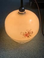 lampe suspendue ronde en verre avec motif floral E27, Maison & Meubles, Lampes | Suspensions, Comme neuf, Landelijk, Enlèvement