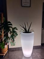 Stijlvolle bloempot met verlichting Elho, Tuin en Terras, Kunststof, Minder dan 60 cm, Rond, Zo goed als nieuw