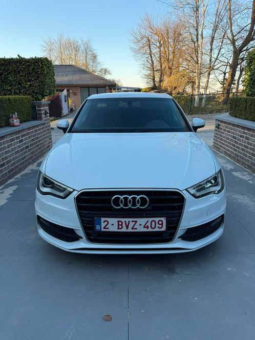 Audi A3 Ambition S Line, Auto's, Audi, Particulier, A3, Benzine, Handgeschakeld, Wit, Ophalen