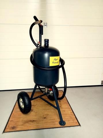 Aerogommeuse, sableuse 30 litres, totalement neuve,, Enlèvement