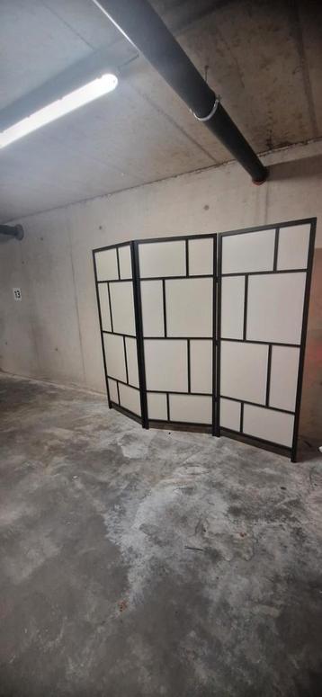 ✅️Kamerscherm Zo goed als nieuw✅️ beschikbaar voor biedingen