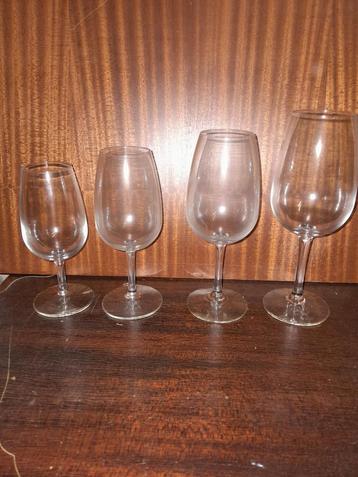 72 verres Vigneron, Collections, Enlèvement, Comme neuf