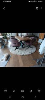 Eetkamertafel stoelen draai functie en hoger lager mogelijk, Huis en Inrichting, Stoelen, Ophalen, Zo goed als nieuw