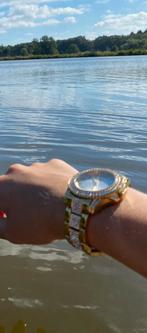 Horloge goud, Handtassen en Accessoires, Horloges | Dames, Staal, Polshorloge, Zo goed als nieuw, Goud