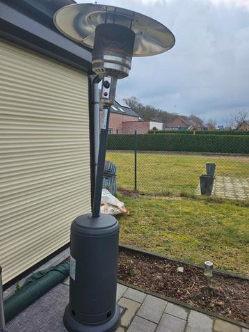 Terrasverwarming  beschikbaar voor biedingen