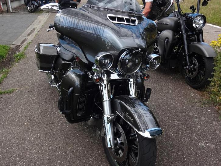 harley davidson ultra glide classic 103, Motoren, Motoren | Harley-Davidson, Particulier, Toermotor, 2 cilinders, ABS, Cruise Control