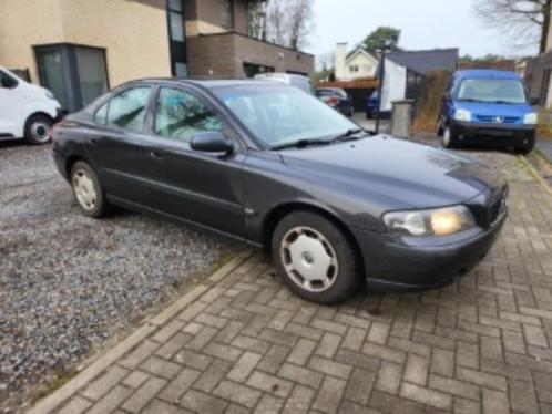 Volvo S60 2.4i bvenzine weinig kilometers export !, Auto's, Volvo, Bedrijf, Te koop, S60, Benzine, Ophalen