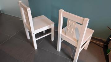 2 Ikea Kritter kinderstoelen wit beschikbaar voor biedingen