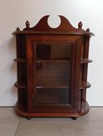 vintage houten vitrinekastje, Antiek en Kunst, Ophalen of Verzenden