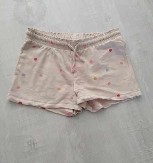 bolletjes korte short h & m maat 122 - 128, Kinderen en Baby's, Kinderkleding | Maat 128, Gebruikt, Meisje, Broek, Ophalen of Verzenden