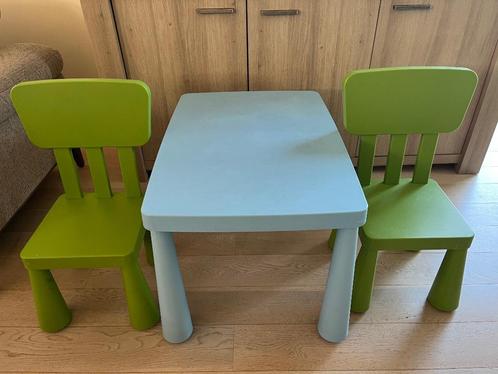 IKEA Mammut tafel + 2 stoelen, Kinderen en Baby's, Kinderkamer | Tafels en Stoelen, Gebruikt, Tafel(s) en Stoel(en), Ophalen