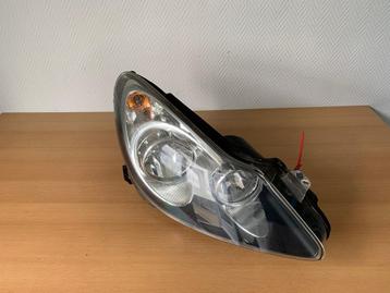 Koplamp Rechts Opel Corsa D 2006 tot 2010  zwart binnenwerk beschikbaar voor biedingen