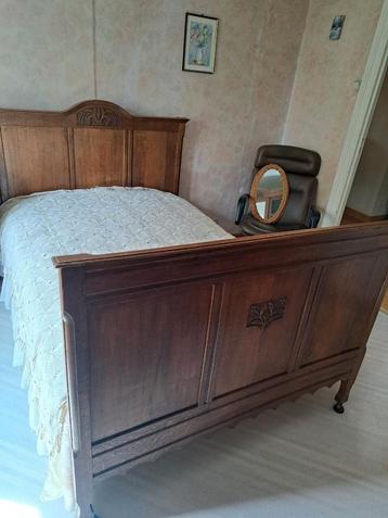 chambre à coucher des années 1930 complète 