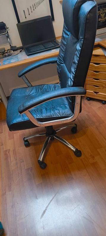 Chaise de bureau  beschikbaar voor biedingen