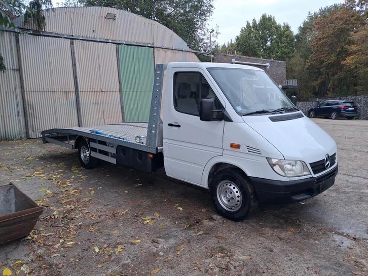 Takelwagen Mercedes Sprinter 2003 met 59000km Gekeurd v.v !, Auto's, Bestelwagens en Lichte vracht, Particulier, Ophalen