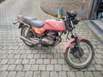 Honda RS 250, Motoren, 2 cilinders, Naked bike