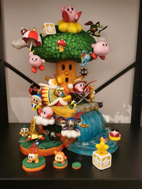 Kirby Family statue résine 64cm, Collections, Statues & Figurines, Neuf, Enlèvement ou Envoi